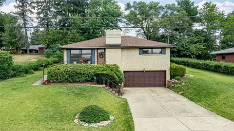 1301 Hillsdale Dr, Monroeville, PA 15146