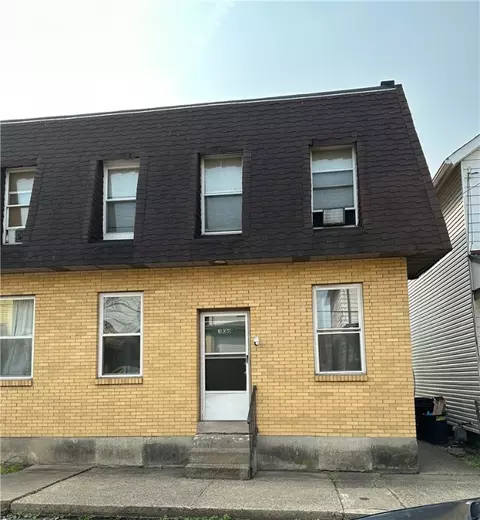 304 Campbell St, Mckees Rocks, PA 15136