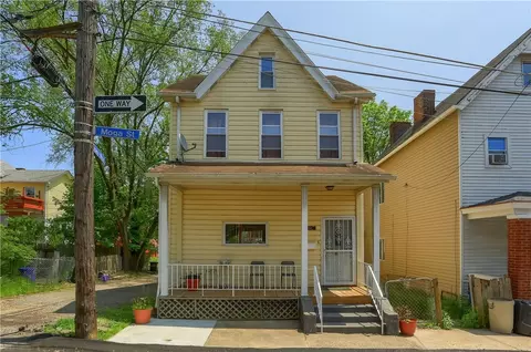 2 Moga St, Pittsburgh, PA 15206