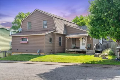 302 N 16th Ave, New Brighton, PA 15066