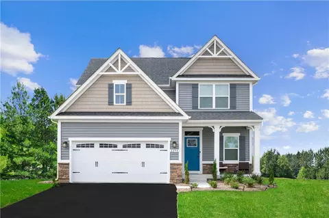 22 Dana Dr, Coraopolis, PA 15108
