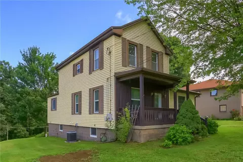 3309 Heights Rd, Aliquippa, PA 15001