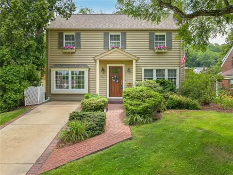 432 Summit St, New Kensington, PA 15068