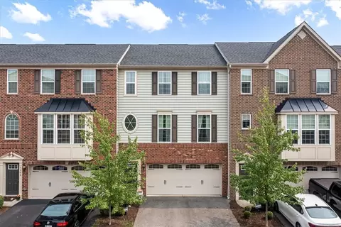1103 Pointe View Dr, Mars, PA 16046 photo 2