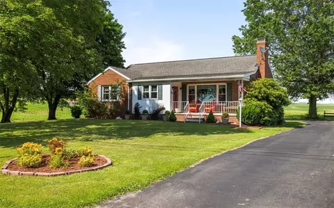 914 N Broadway St, Berlin, PA 15530
