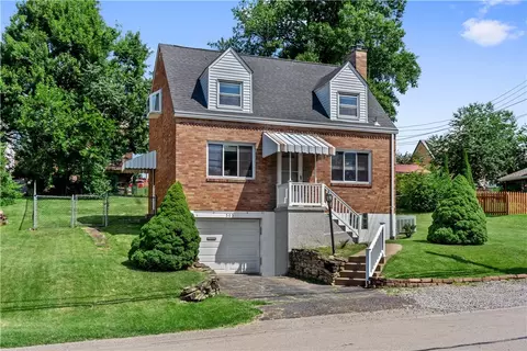 303 Good Ln, Pittsburgh, PA 15237