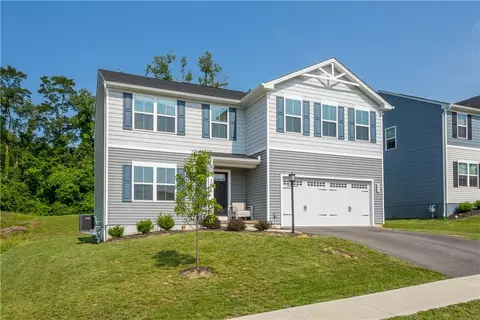 201 Stevens Ct, Washington, PA 15301
