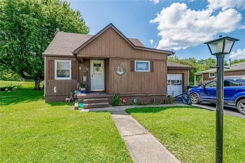 154 Pine St, Derry, PA 15627