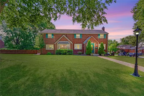 106 Greenside Ave, Pittsburgh, PA 15220