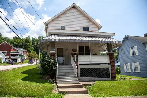 311 3rd St, Smithton, PA 15479