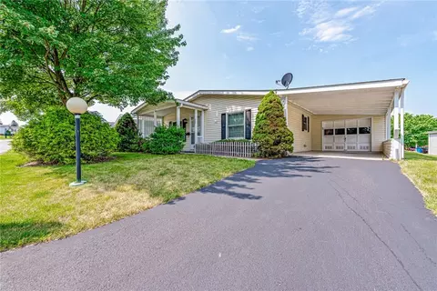290 Ridge Ln, Murrysville, PA 15668
