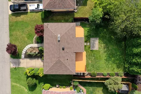 121 Bell Park Dr, Pittsburgh, PA 15229