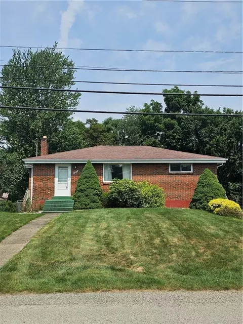 319 Westland Dr, Greensburg, PA 15601