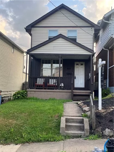 373 Orchard St, Springdale, PA 15144