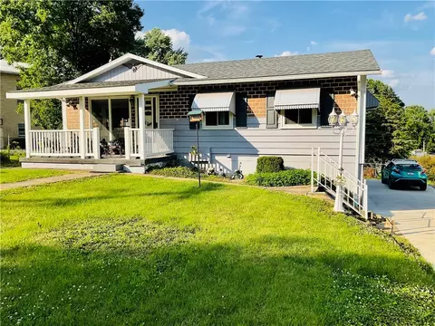 9779 Laurel Ave, Irwin, PA 15642 photo 3