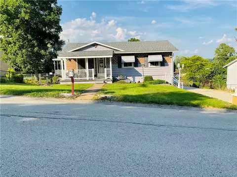 9779 Laurel Ave, Irwin, PA 15642 photo 35
