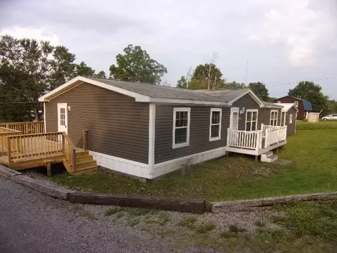 731 Washington, Strattanville, PA 16258