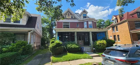 3165 Ashlyn St, Pittsburgh, PA 15204