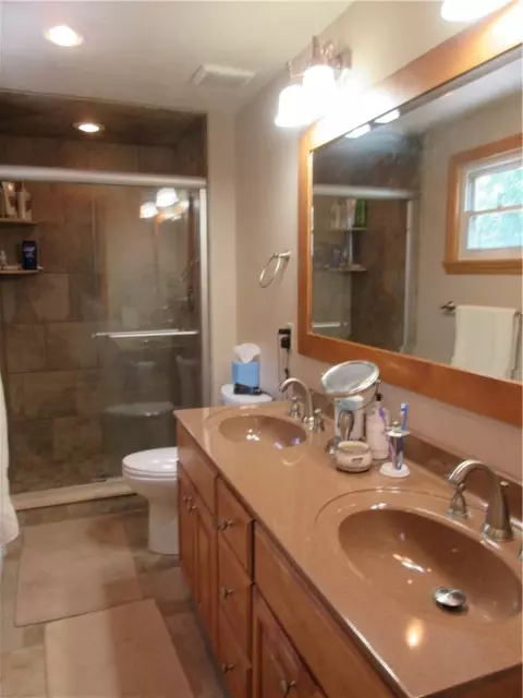 18 Cambridge Dr, Irwin, PA 15642 photo 29