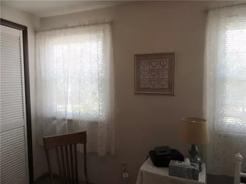 18 Cambridge Dr, Irwin, PA 15642 photo 21