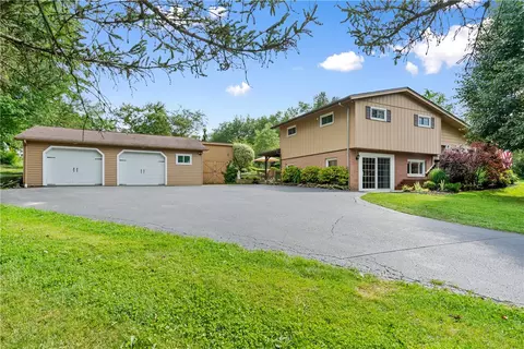 839 W Old Route 422, Butler, PA 16001