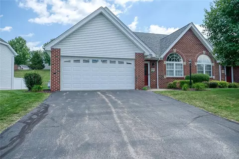 5030 Cedar Ln, Murrysville, PA 15668