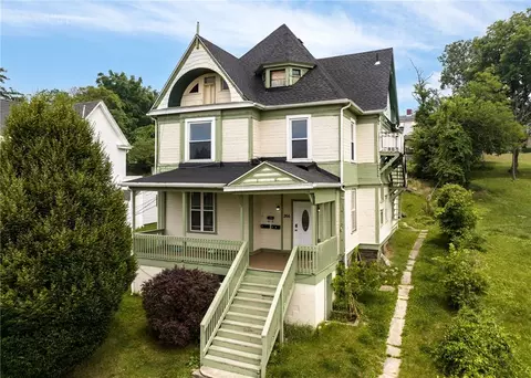 266 Locust Ave, Washington, PA 15301