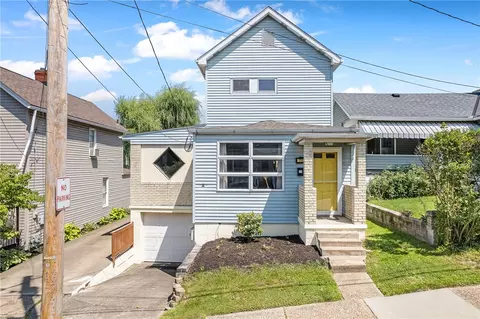 711 N 1st St, Jeannette, PA 15644