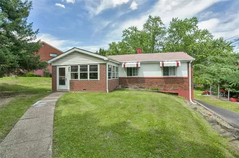 441 College Park Dr, Monroeville, PA 15146