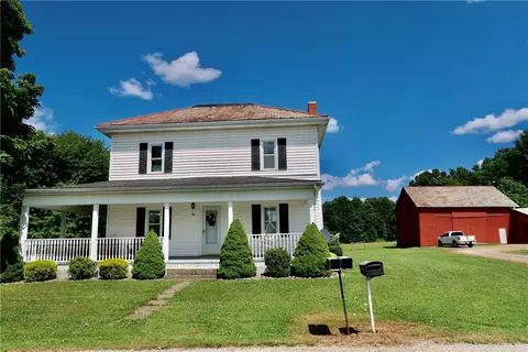 71 Young Rd, Greenville, PA 16125