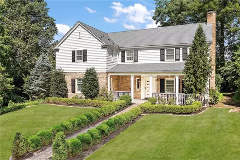 513 Osborne Ln, Sewickley, PA 15143