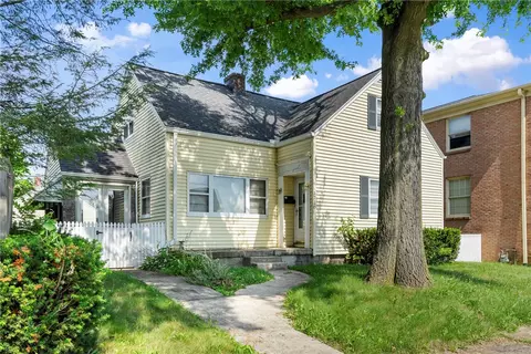 1710 Lincoln Ave, Latrobe, PA 15650