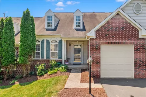 2005 Overlook Crt, Canonsburg, PA 15317