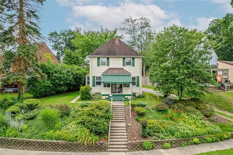 412 Vine St, Jeannette, PA 15644