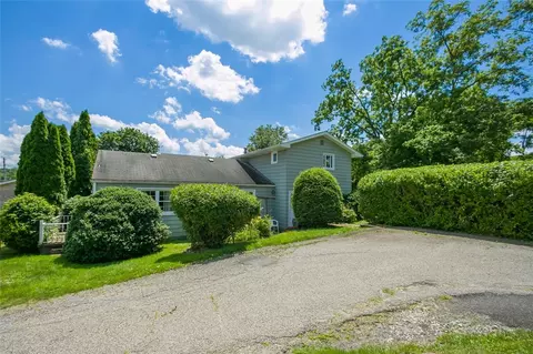 216 Freeport St, Delmont, PA 15626