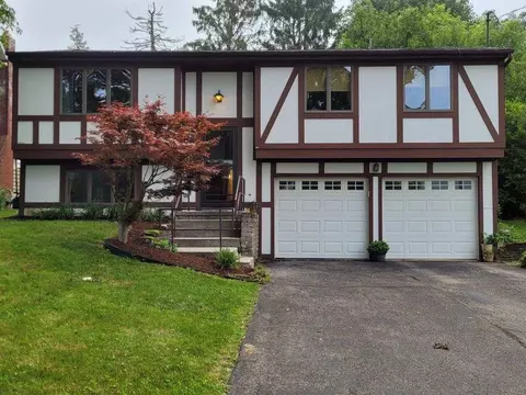 402 Franklin St Ext, Ligonier, PA 15658