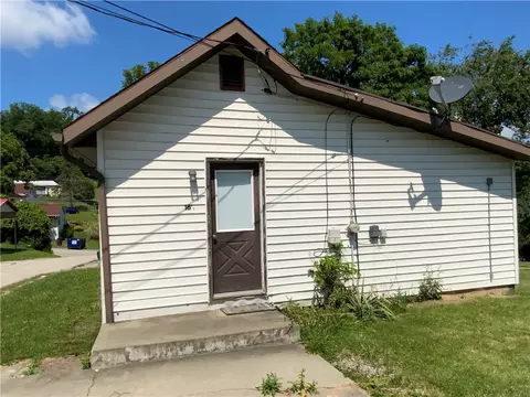 16 12 Mcknight Ave, Washington, PA 15301