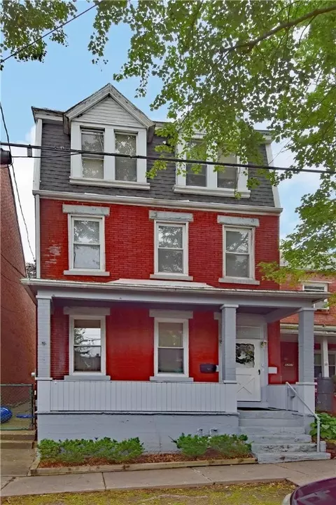5205 Dearborn St, Pittsburgh, PA 15224