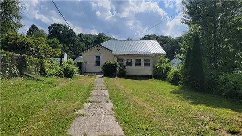 1198 Linwood Ave, Johnstown, PA 15902