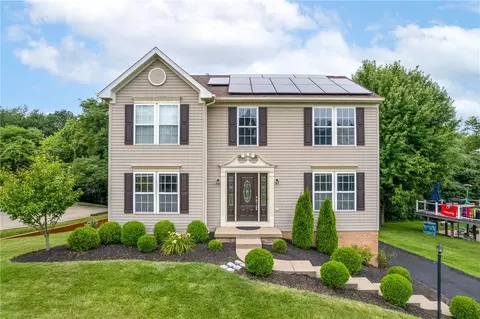 1213 Crescent Blvd Ext, Crescent, PA 15046