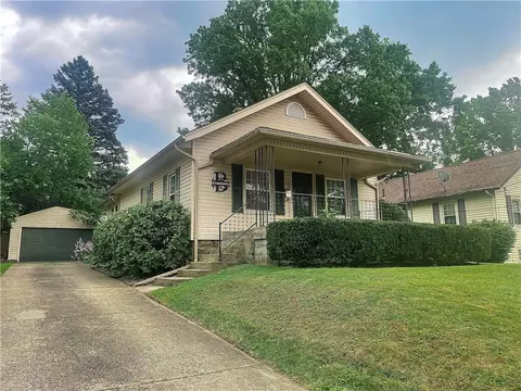 148 Taylor Ave, Sharon, PA 16146