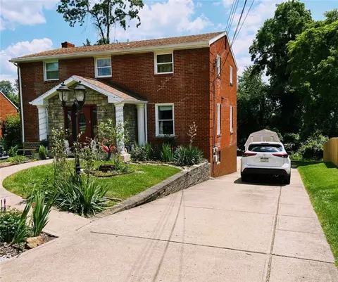 902 Garden City Dr, Monroeville, PA 15146