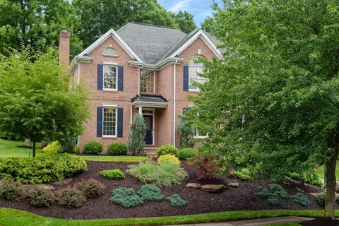 701 Sir Barton Ct, Cranberry Township, PA 16066