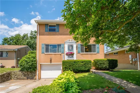 111 Cedarbrook Dr, Pittsburgh, PA 15220