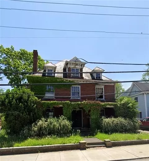 53 S Mount Vernon Ave, Uniontown, PA 15401