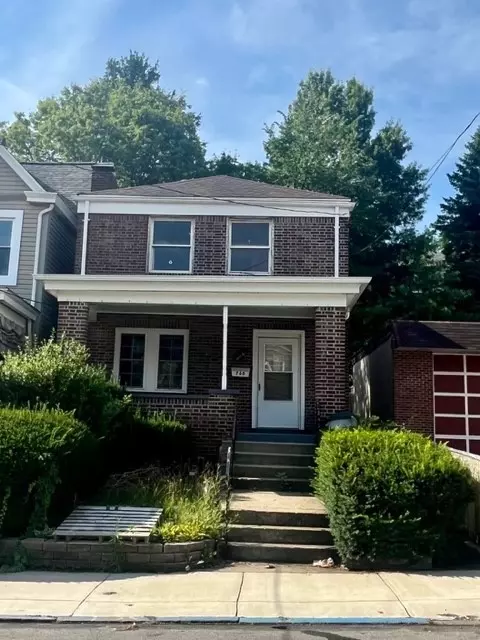 760 Loretta St, Pittsburgh, PA 15217