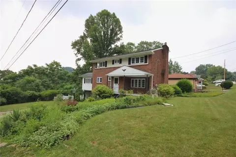 4900 Lolly Dr, Monroeville, PA 15146