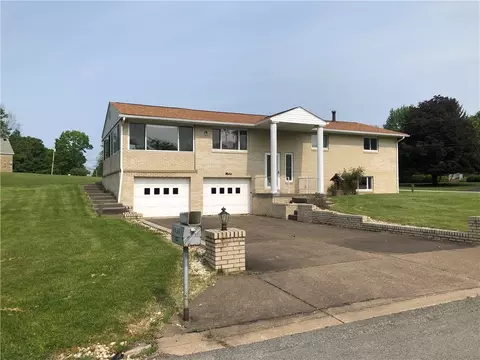 223 Kuehn Dr, Trafford, PA 15085