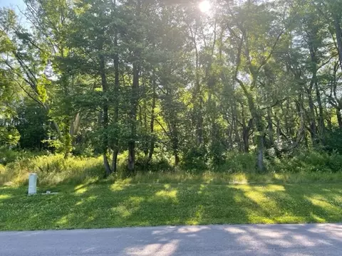 39 Shady Shores Drive, East Brady, PA 16028