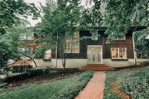 400 Forest Ridge Rd, Indiana, PA 15701